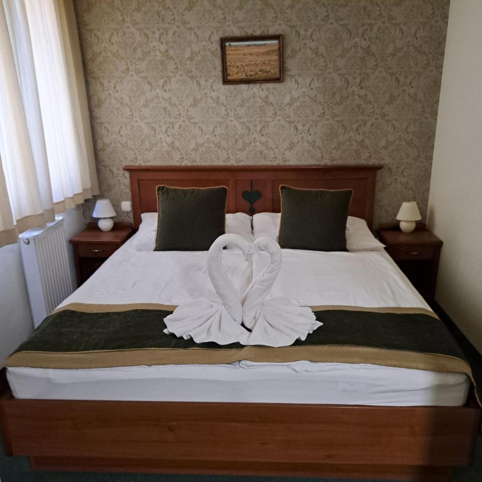 Kigyosi Csarda & Panzio Bed and Breakfast Fulopszallas Exteriör bild